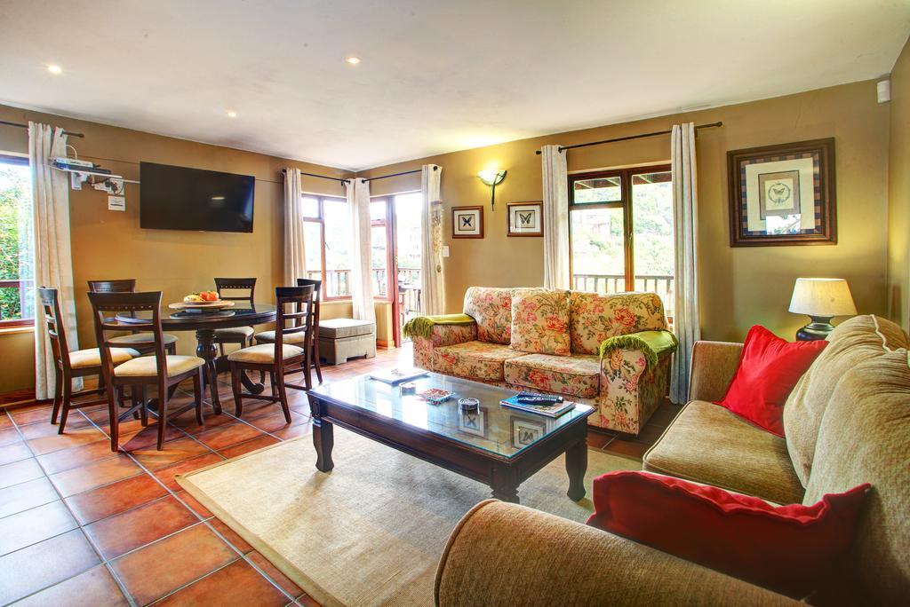 The Loerie'S View Villa Wilderness Room photo