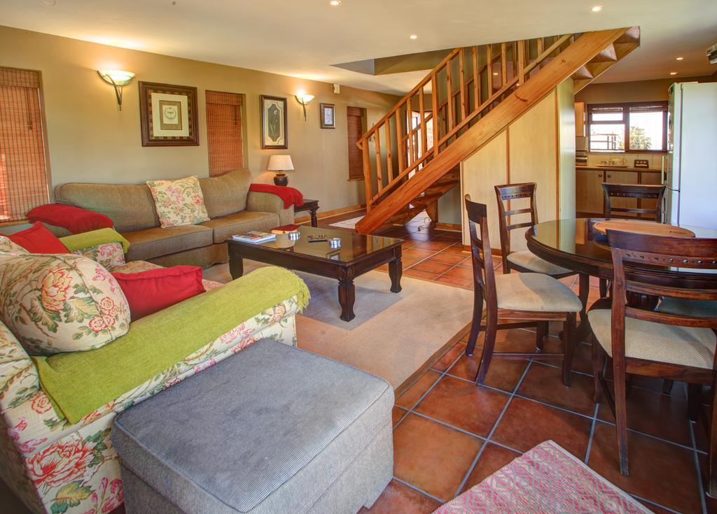 The Loerie'S View Villa Wilderness Room photo